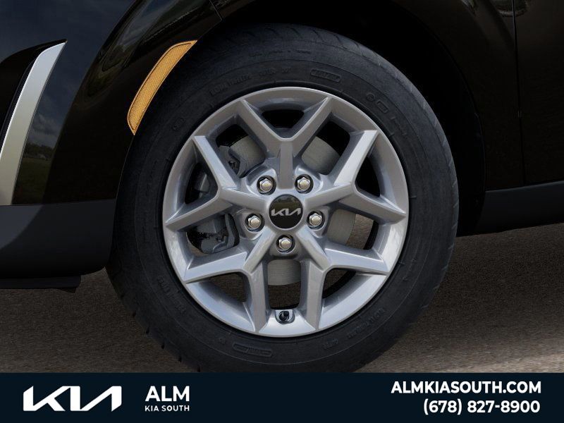 2025 Kia Soul LX photo 4