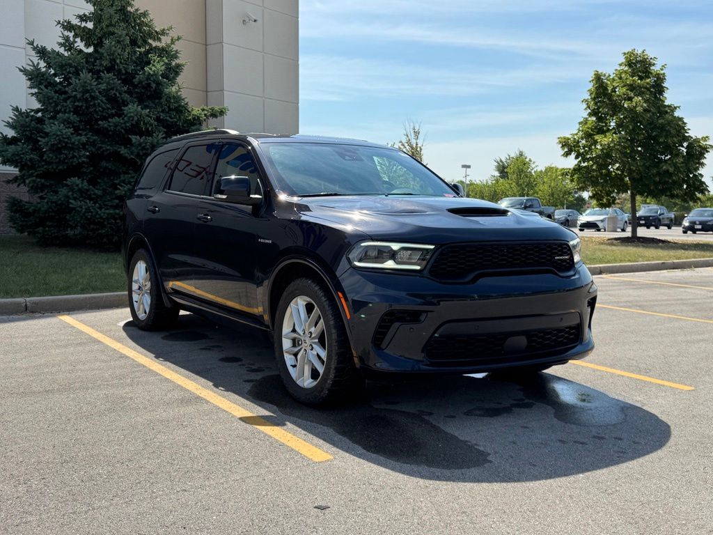 Used 2025 Night Moves Dodge R/T Plus image 2