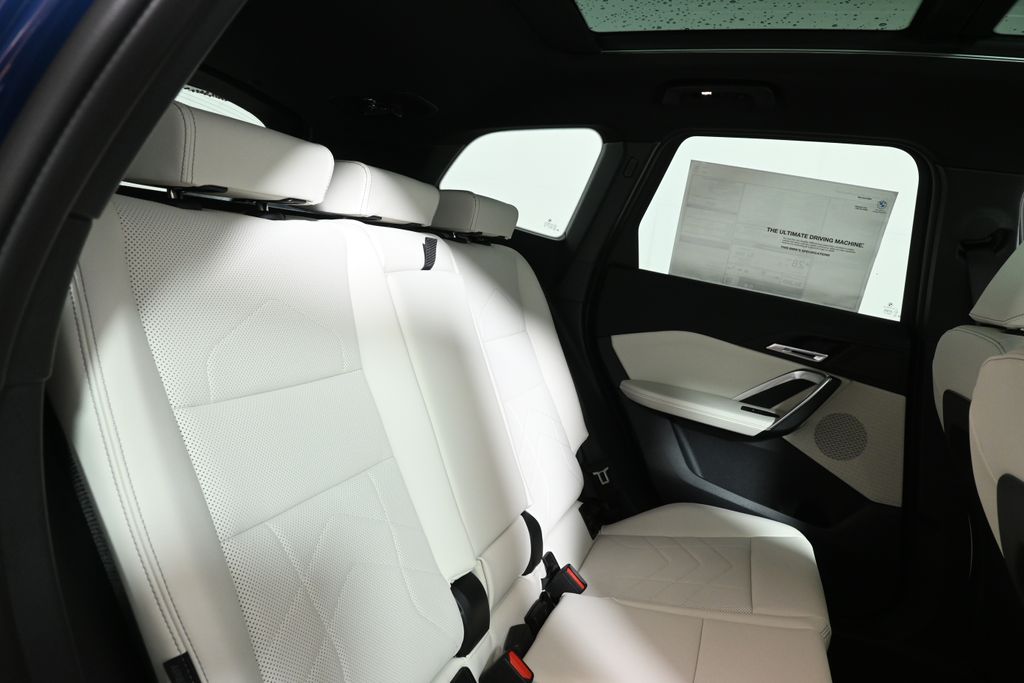 Thumbnail: 2026 BMW X1 - 31