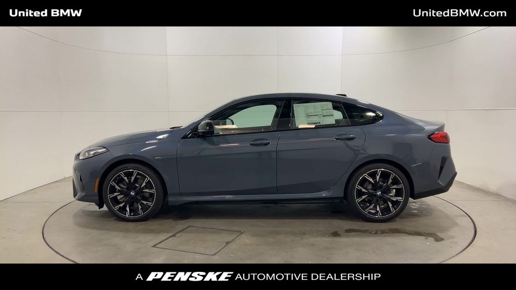 Thumbnail: 2026 BMW 2 Series - 5