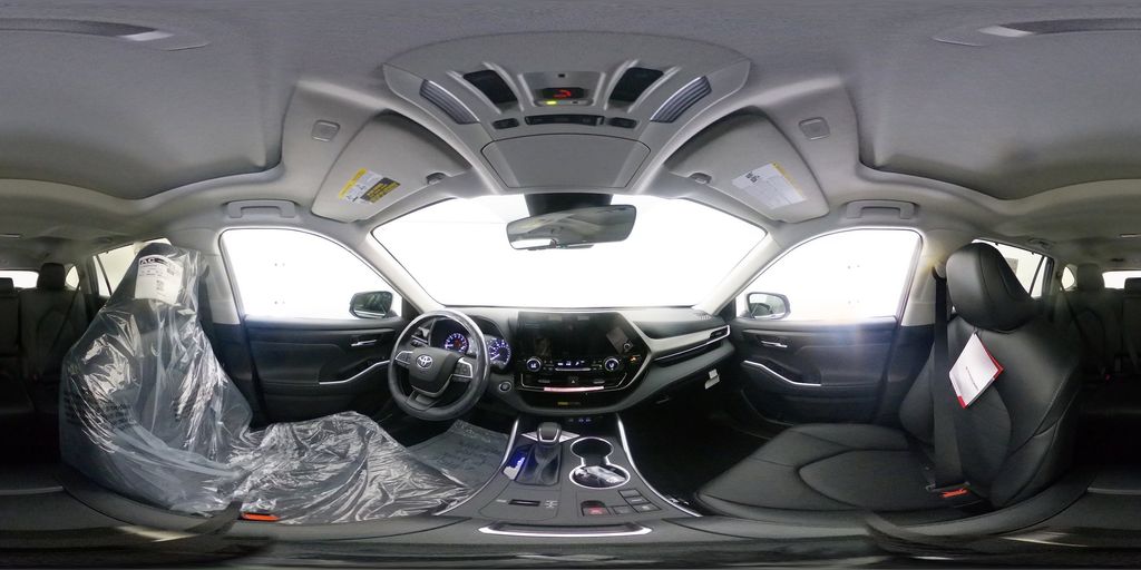 Thumbnail: 2025 Toyota Highlander - 21