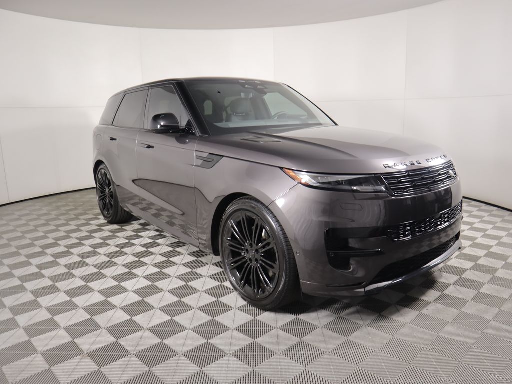 Thumbnail: 2026 Land Rover Range Rover Sport - 3