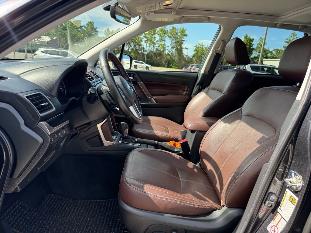 2018 Subaru Forester 2.0XT Touring photo 11