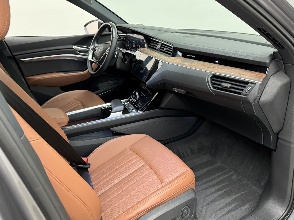 2023 Audi e-tron Premium Plus 20