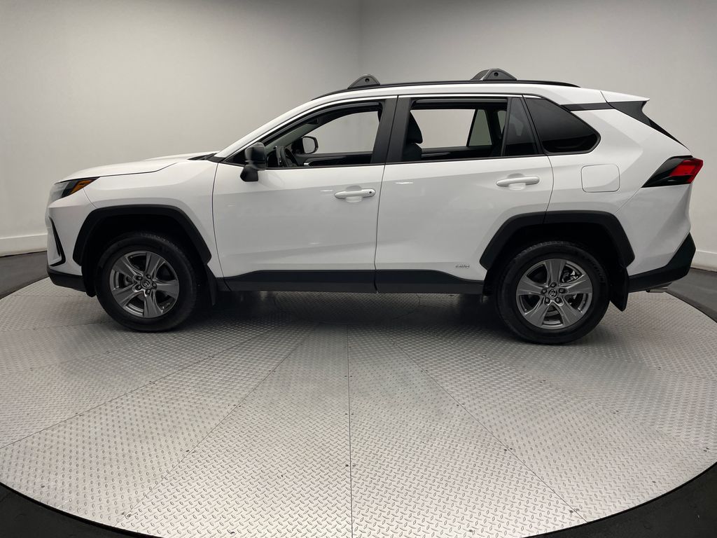 Thumbnail: 2024 Toyota RAV4 - 8