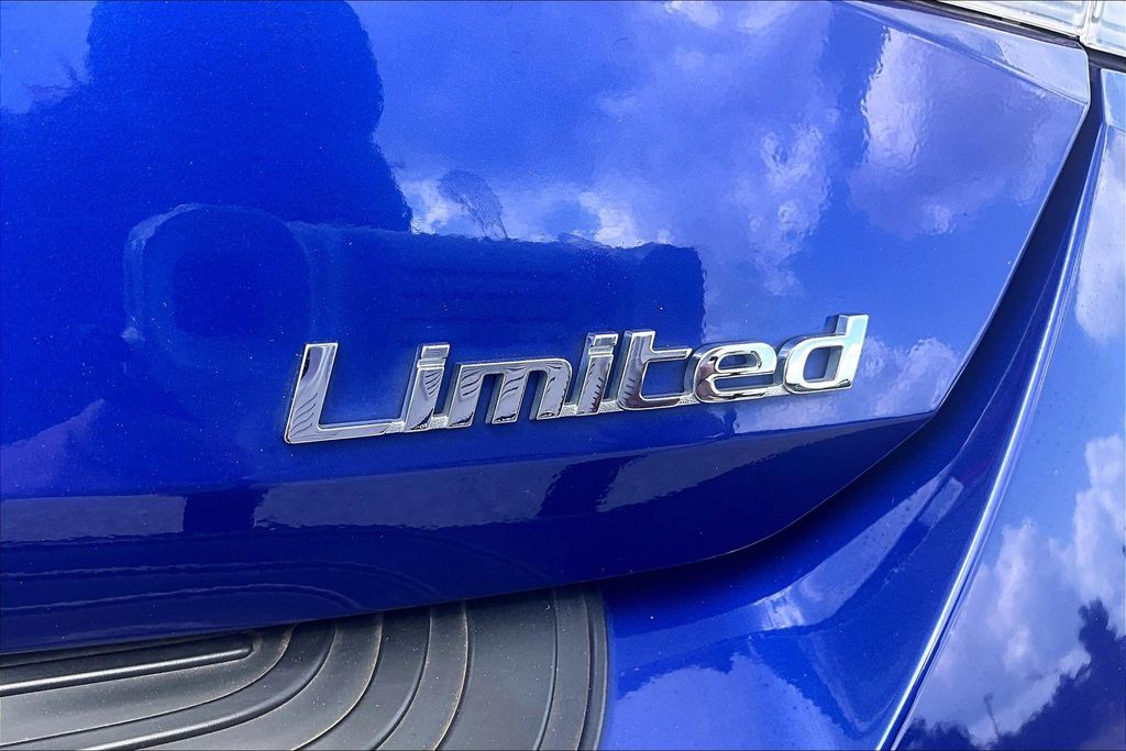 Used 2023 Hyundai Elantra Sedan