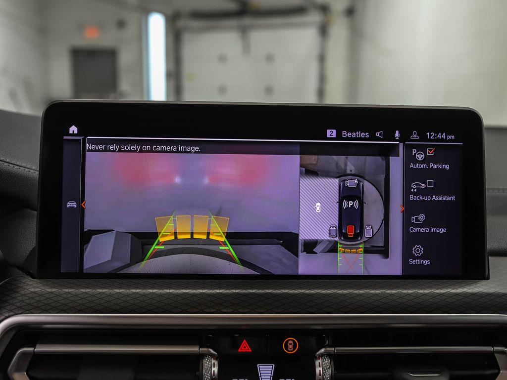 Thumbnail: 2023 BMW X4 - 18