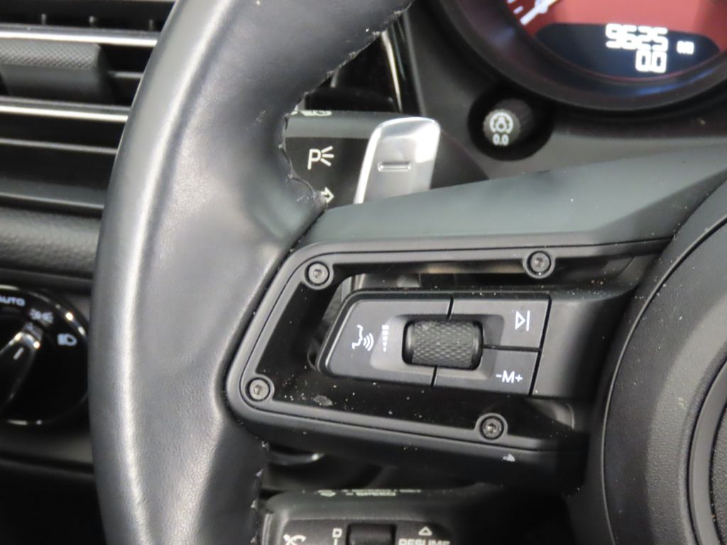 Thumbnail: 2024 Porsche Macan - 19