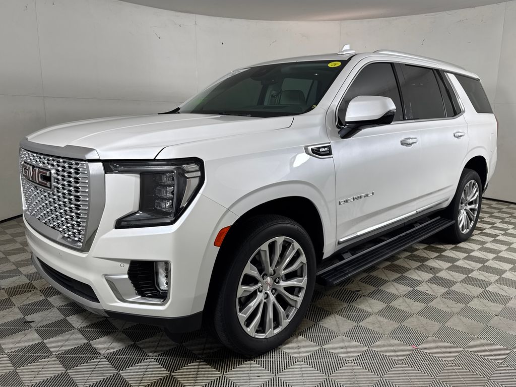 2023 White Frost Tricoat GMC Yukon Denali RWD SUV
