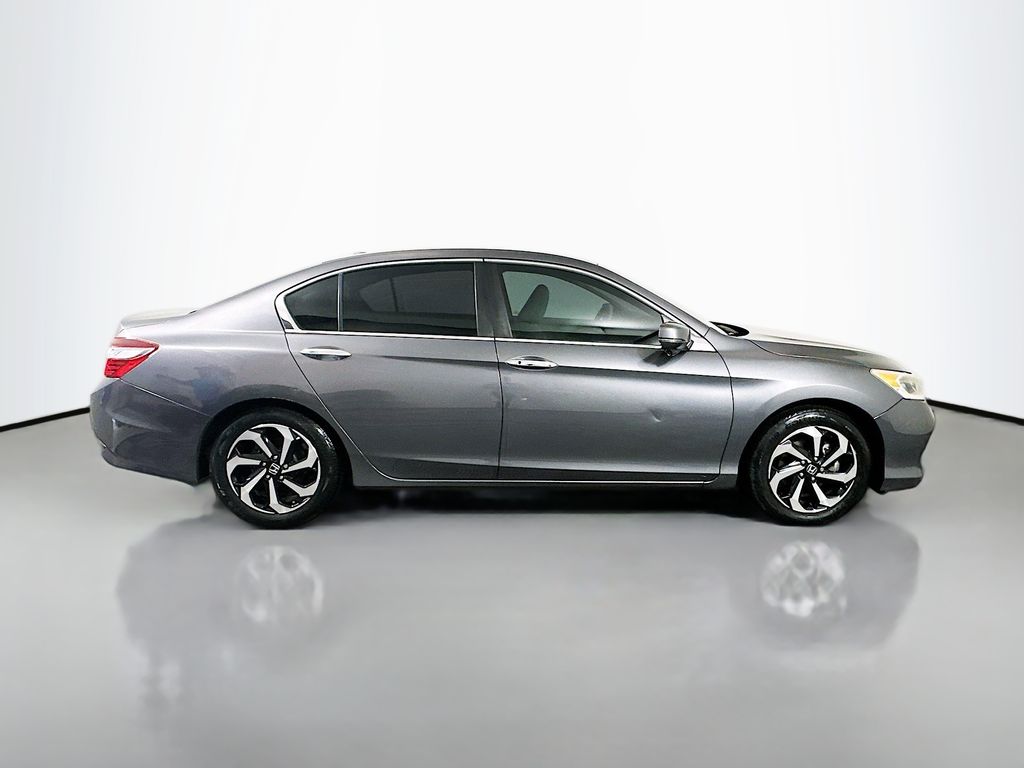 Thumbnail: 2017 Honda Accord - 4