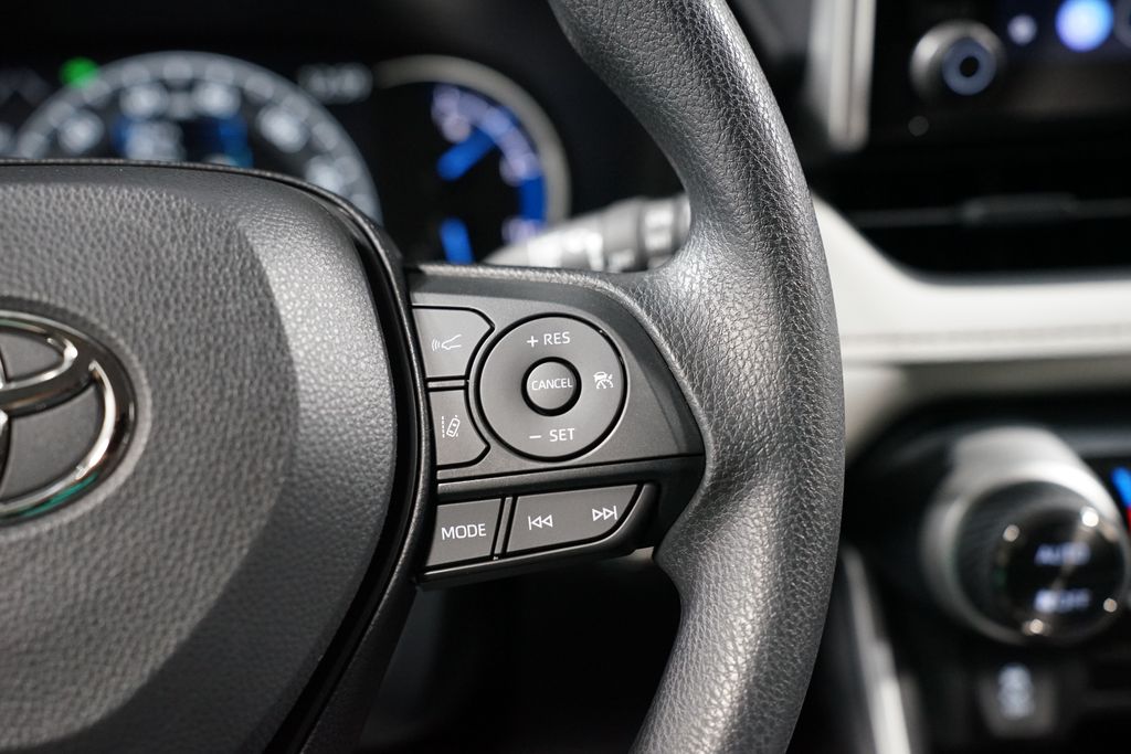 Thumbnail: 2025 Toyota RAV4 - 13