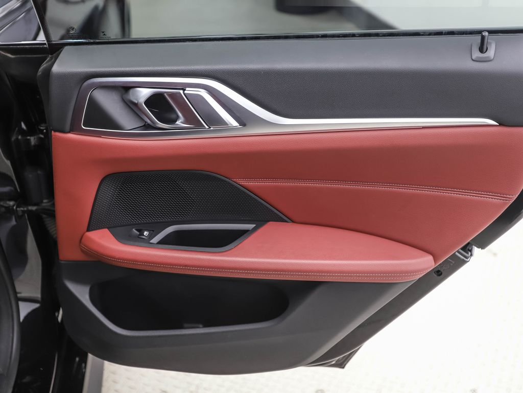 Thumbnail: 2022 BMW 4 Series - 25