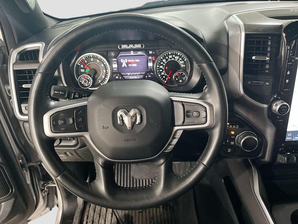 Used 2023 Silver Ram Big Horn/Lone Star image 11