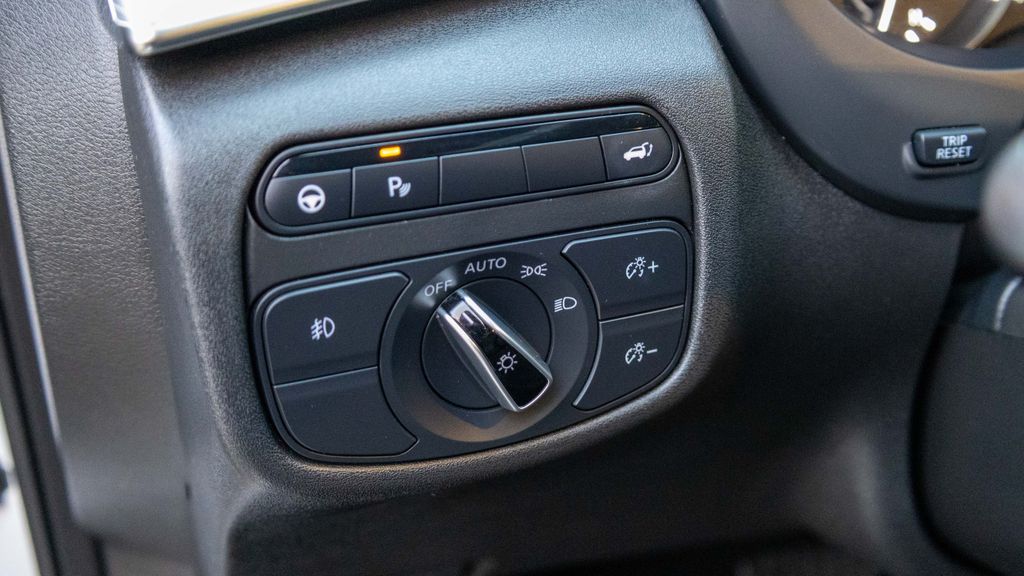 Used 2021 INFINITI QX50 LUXE 4D Sport Utility