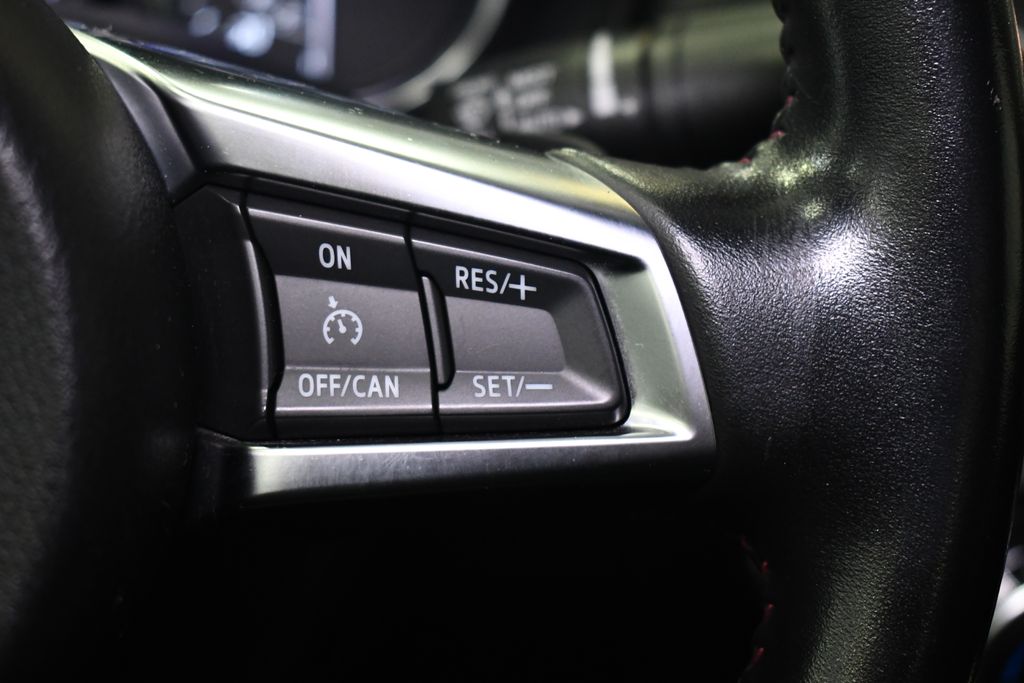 Thumbnail: 2016 Mazda MX-5 Miata - 18