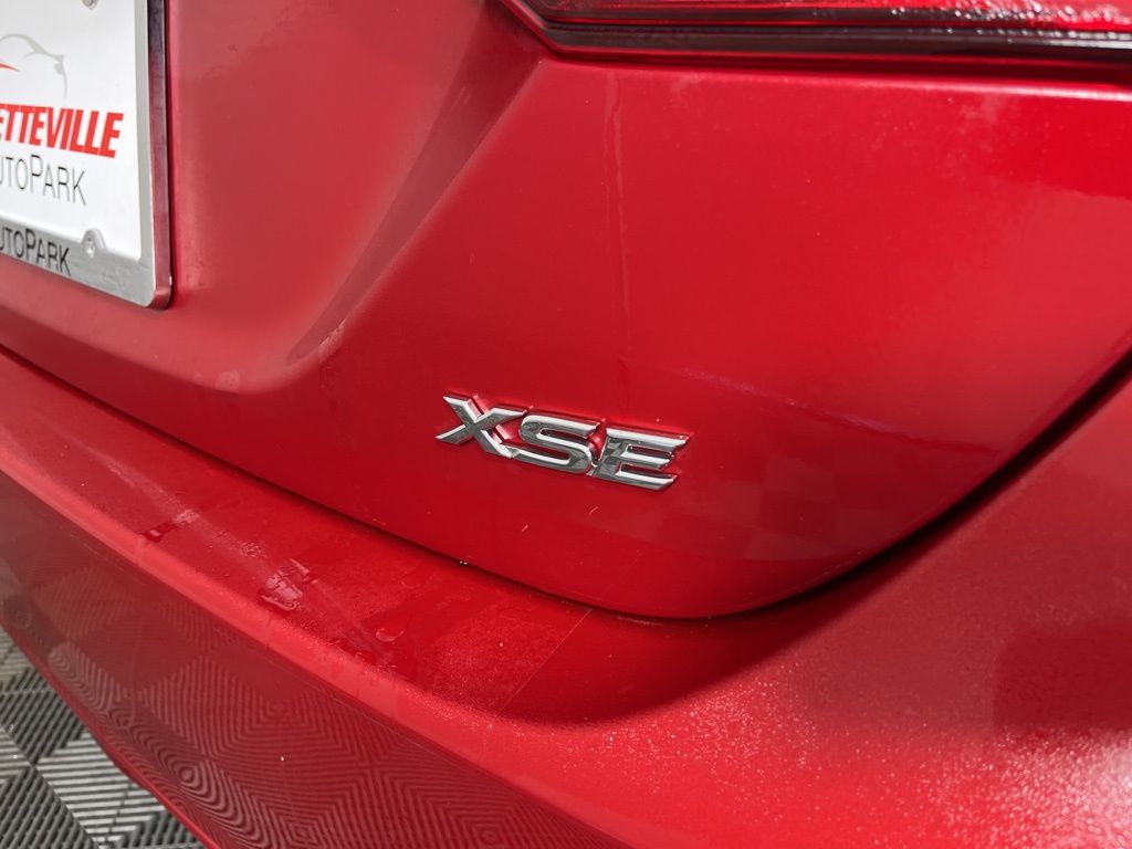 Thumbnail: 2021 Toyota Camry - 4