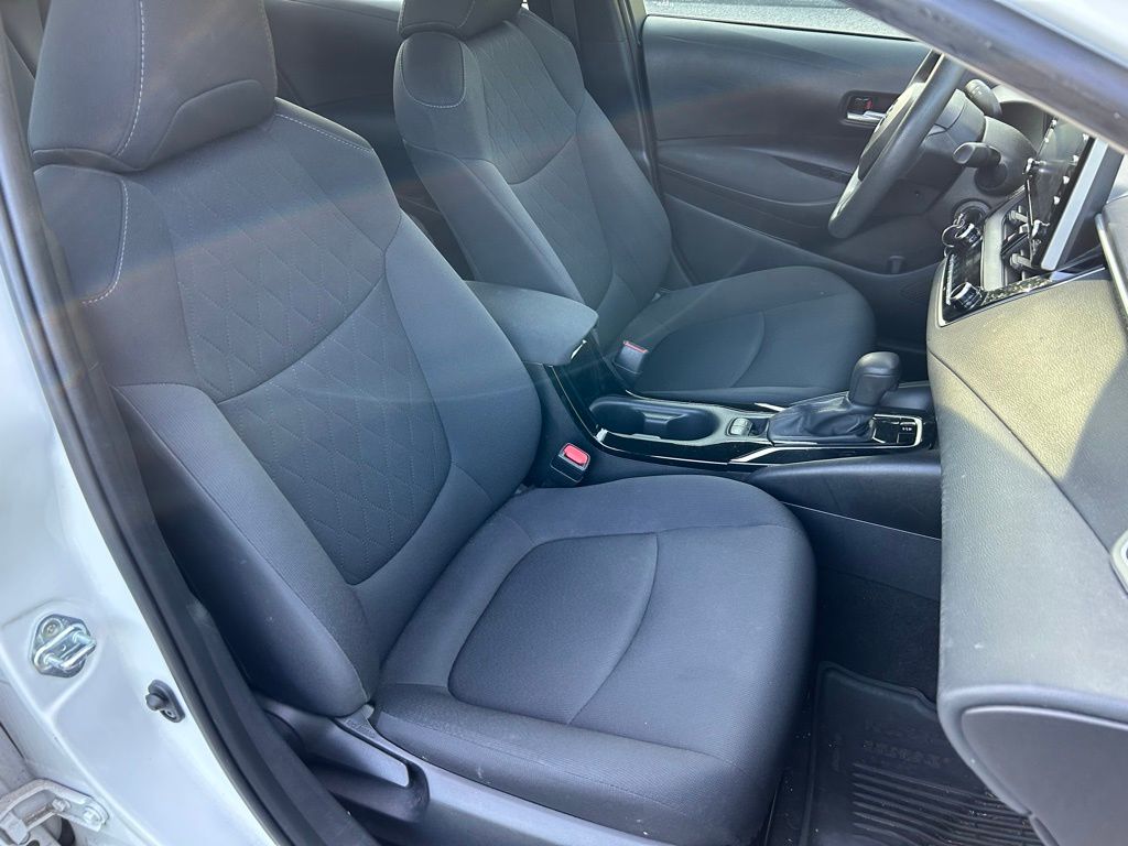 2021 Toyota Corolla LE 15