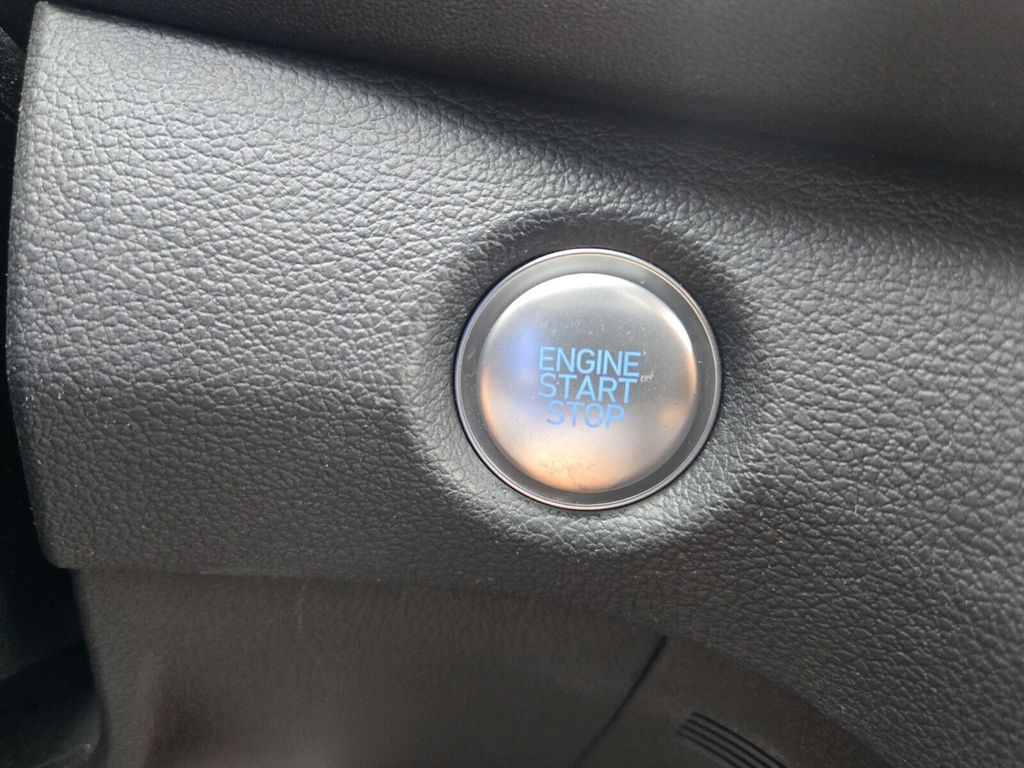 2022 Hyundai Santa Fe - $22,599