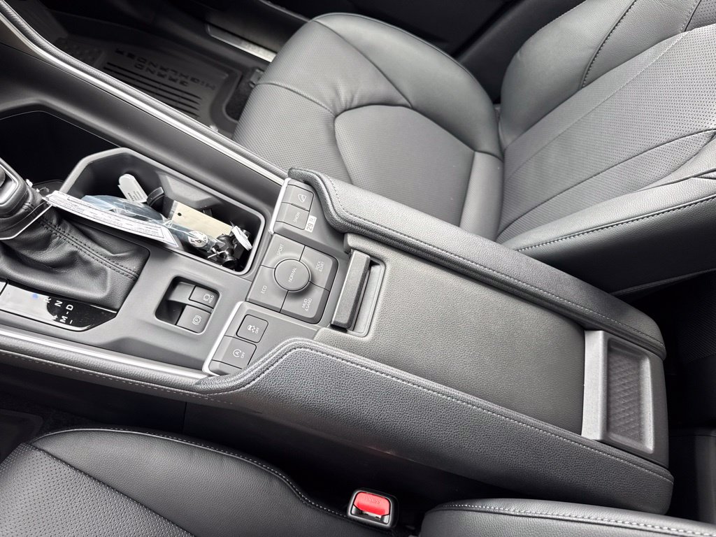 New 2026 Toyota Grand Highlander SUV