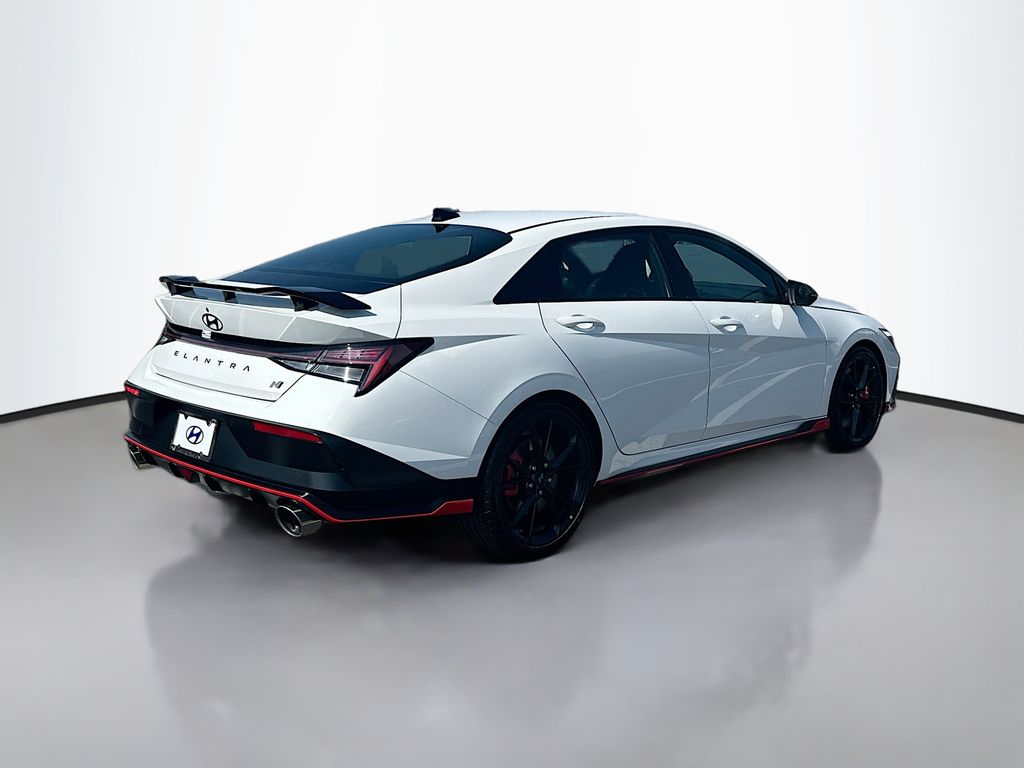 Thumbnail: 2025 Hyundai Elantra - 5