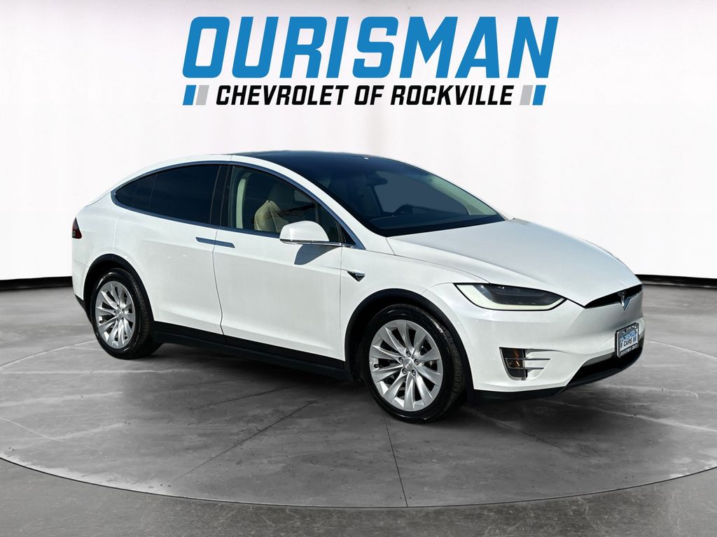 2017 Tesla Model X 90D AWD