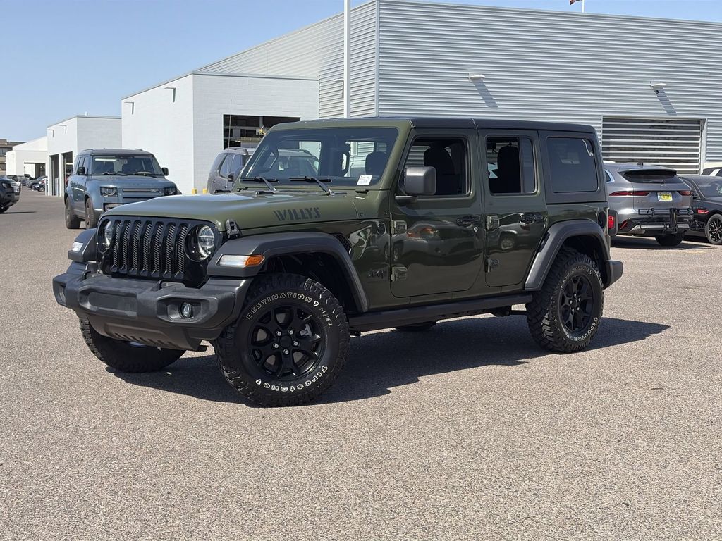 View vehicle photo 3