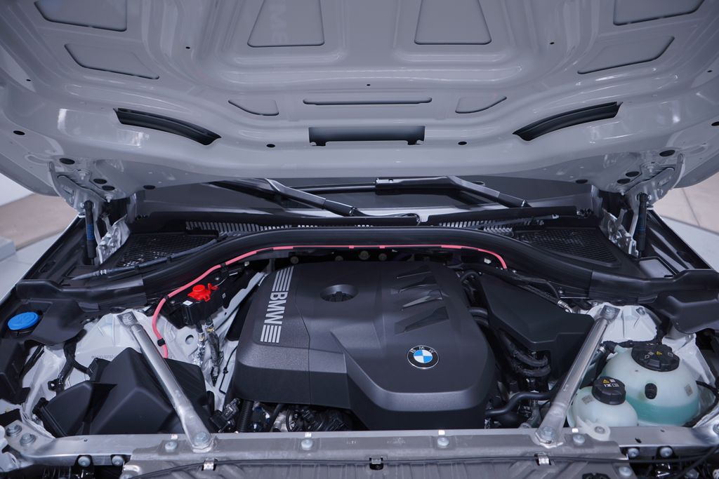 Thumbnail: 2026 BMW X3 - 14