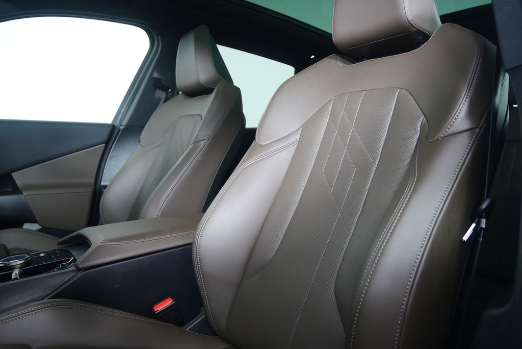 Thumbnail: 2025 BMW X3 - 10