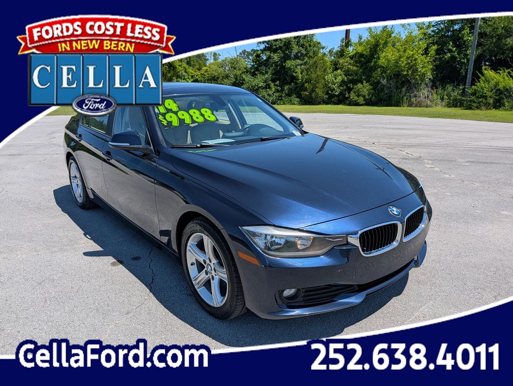 2014 BMW 3 Series 320i Sedan RWD