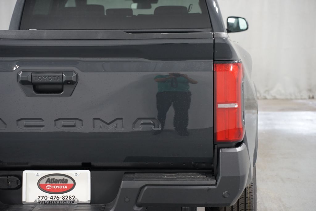 Thumbnail: 2025 Toyota Tacoma - 10