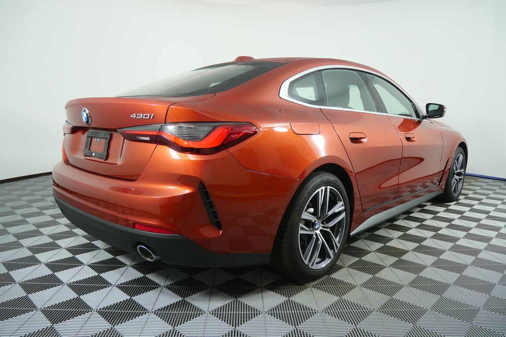 Thumbnail: 2024 BMW 4 Series - 3