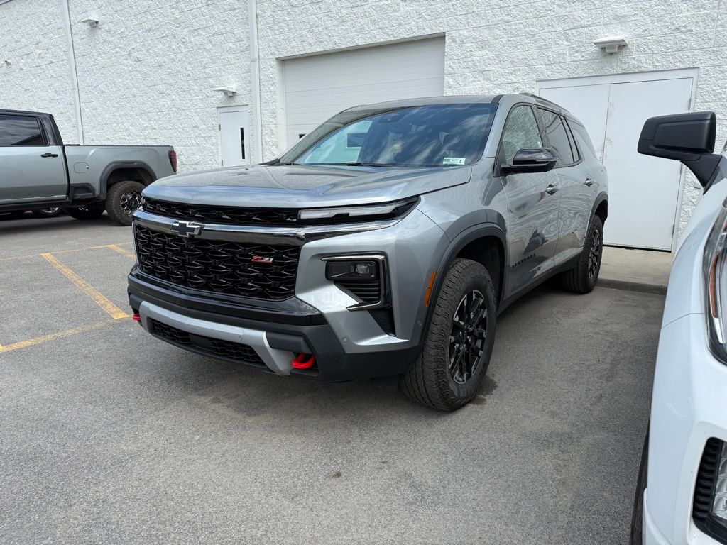 Sterling Gray Metallic 2026 Chevrolet Traverse Z71 AWD SUV / Crossover Four-Wheel Drive 8-Speed Automatic