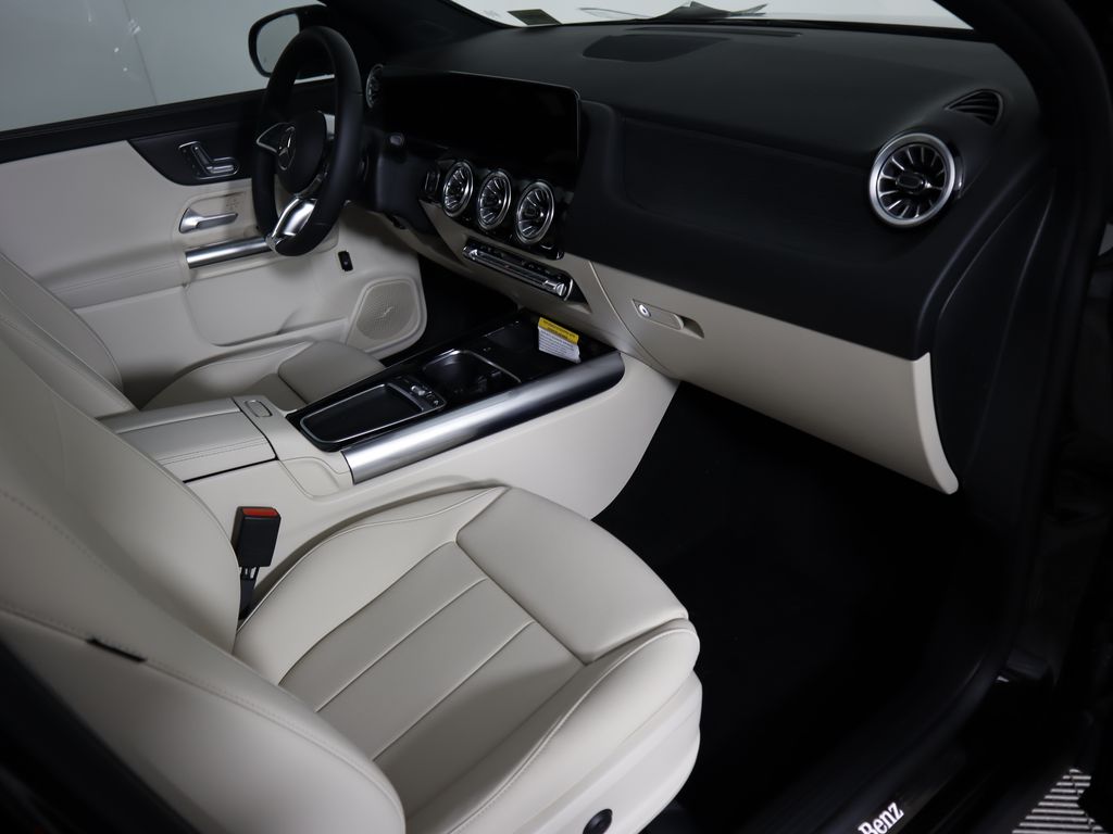 2025 Mercedes-Benz GLA 250 19