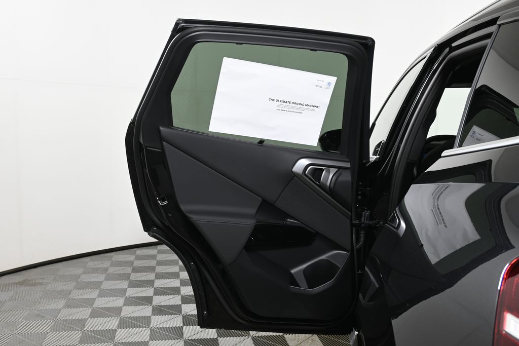 Thumbnail: 2026 BMW X3 - 31