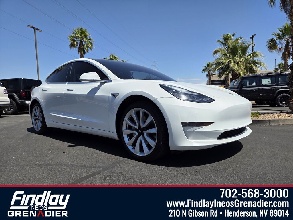 2019 Tesla Model 3 Standard Range Plus's photo