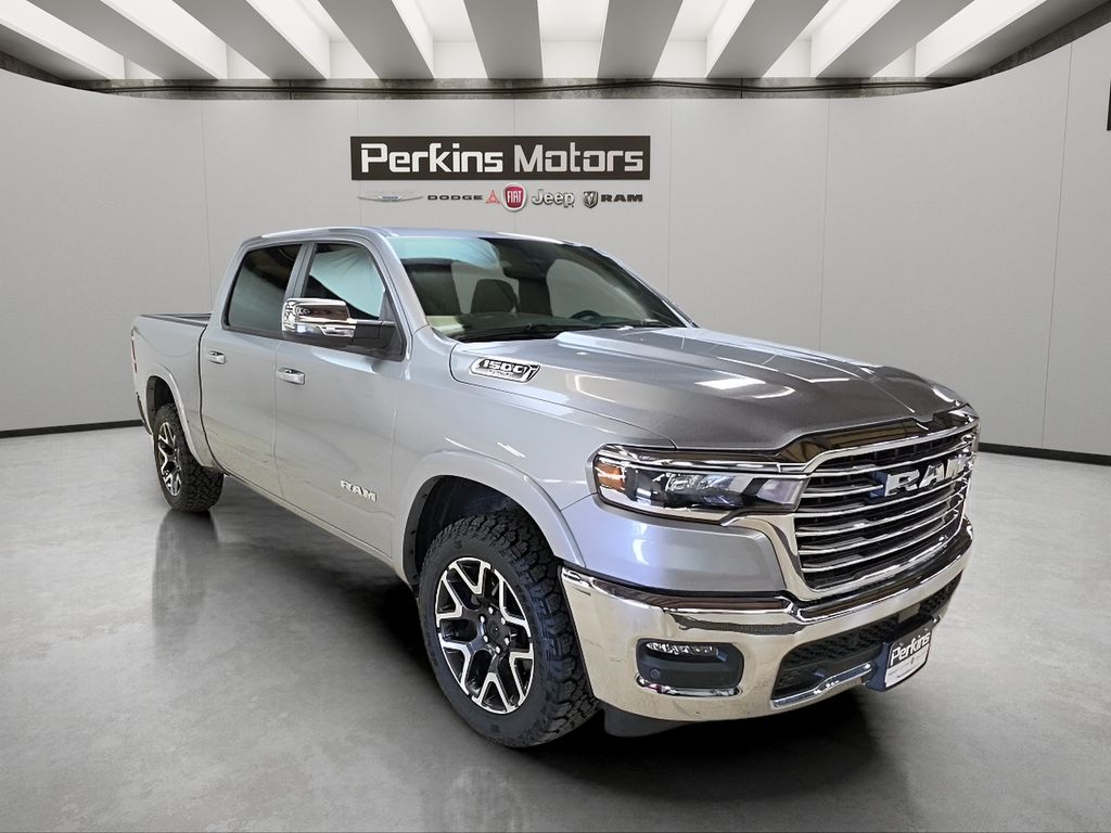 Billet Silver Metallic Clearcoat 2025 RAM 1500 Laramie Crew Cab 4WD Pickup Truck Four-Wheel Drive 8-Speed Automatic