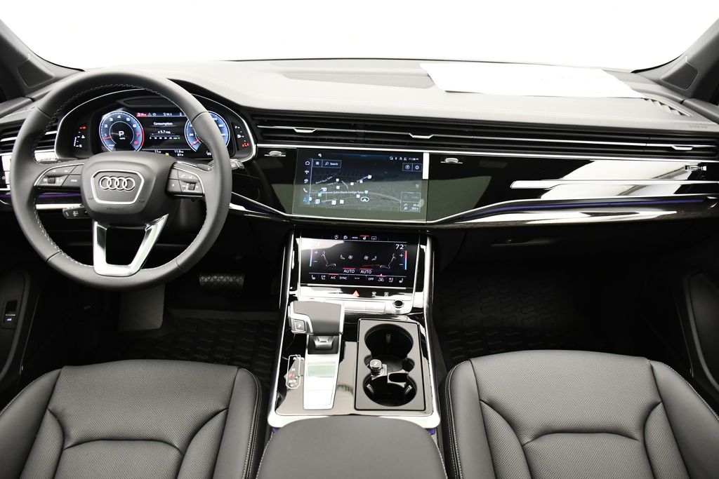 Thumbnail: 2026 Audi Q7 - 20
