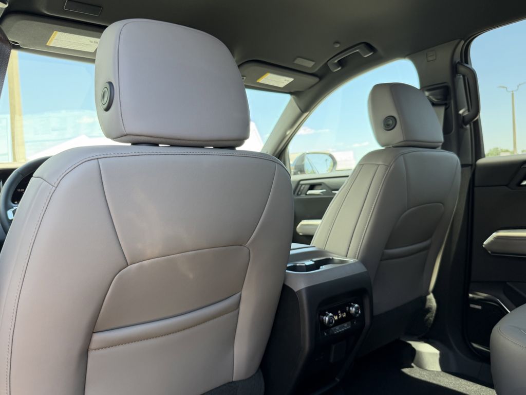 new 2026 GMC Acadia car, priced at $49,915