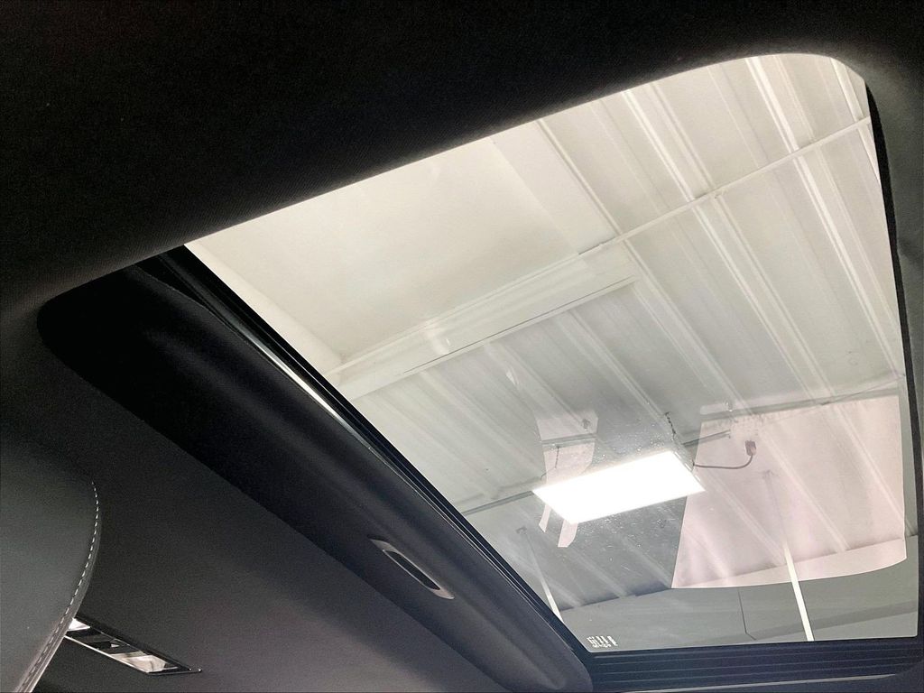 2024 Lexus GX — photo 23