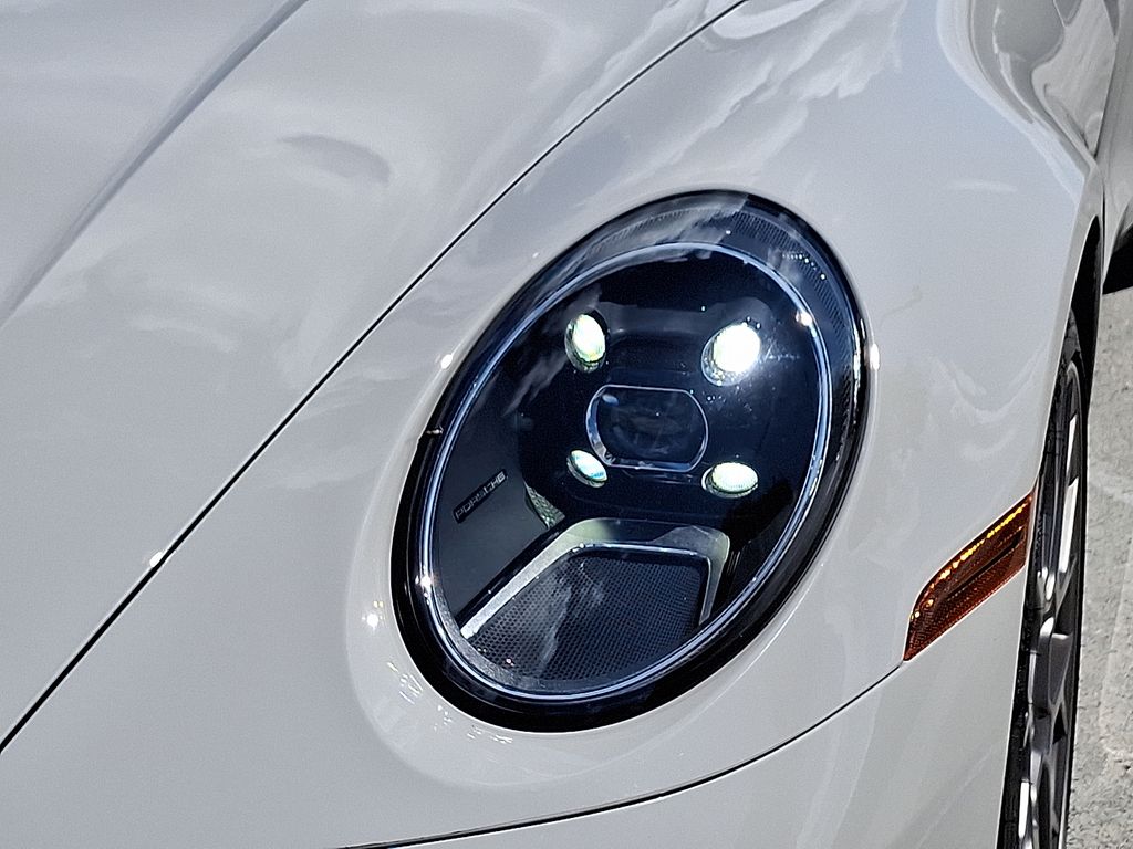 Thumbnail: 2023 Porsche 911 - 12