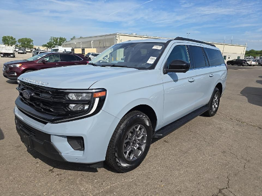 Gray Metallic 2025 Ford Expedition SUV / Crossover 4X2 Automatic