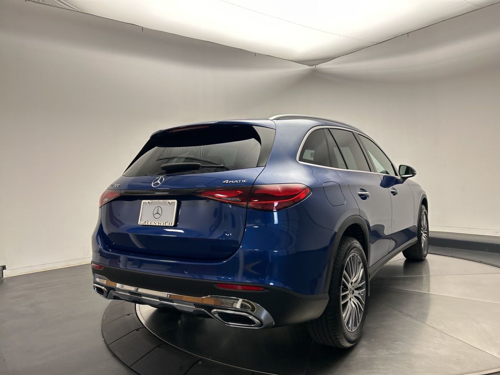 Thumbnail: 2026 Mercedes-Benz GLC - 7