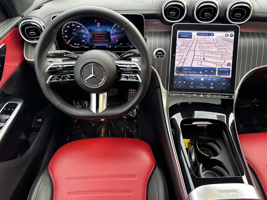 Thumbnail: 2024 Mercedes-Benz GLC - 32