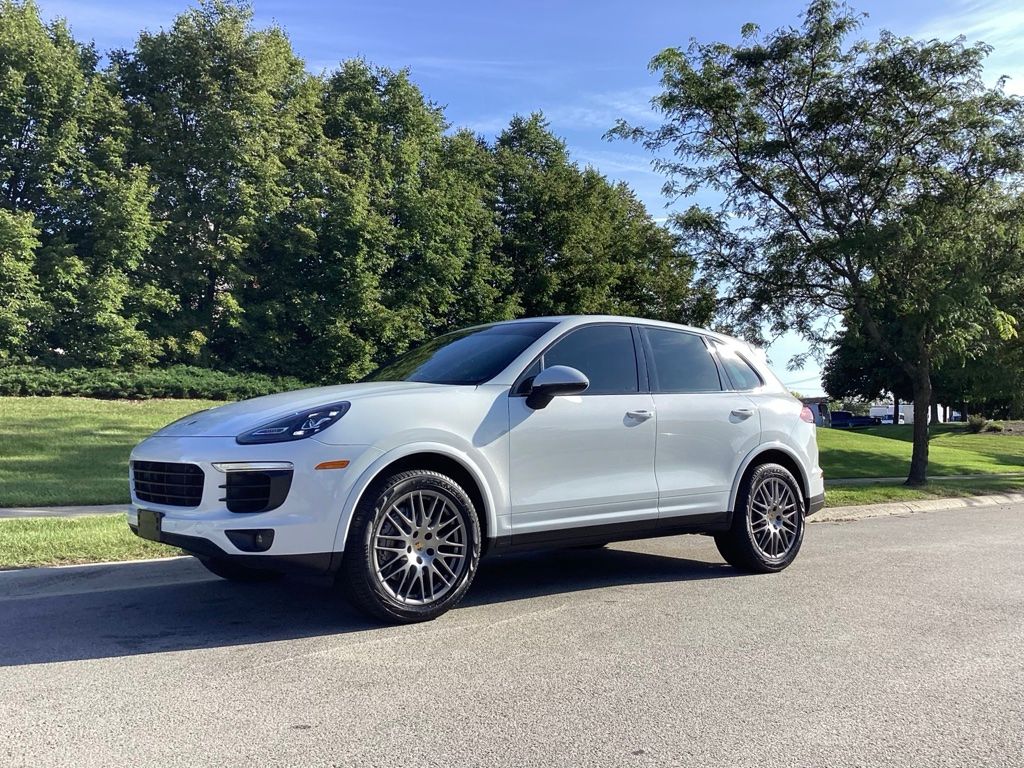 White 2016 Porsche Cayenne SUV / Crossover All-Wheel Drive 8-Speed Automatic