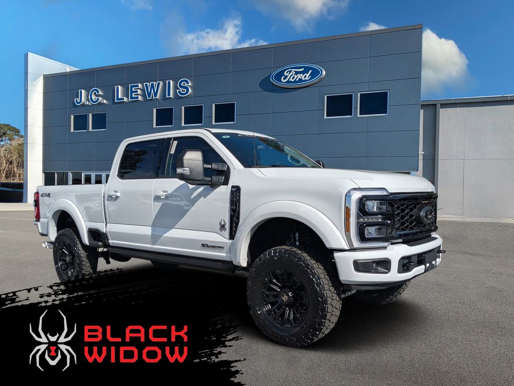 2026 Ford F-250 Super Duty Black Widow