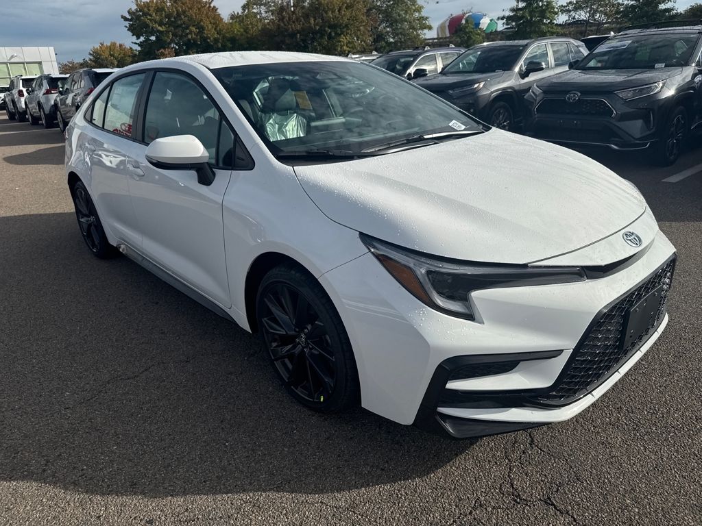 2026 Toyota Corolla SE photo 9