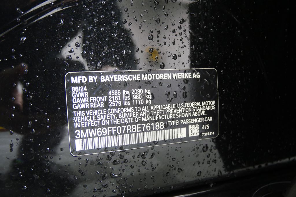 Thumbnail: 2024 BMW 3 Series - 30