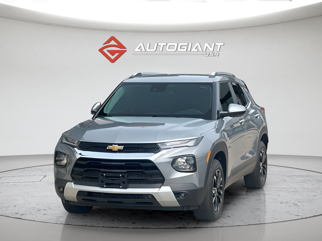 Silver 2023 Chevrolet Trailblazer LT AWD SUV / Crossover Four-Wheel Drive 9-Speed Automatic