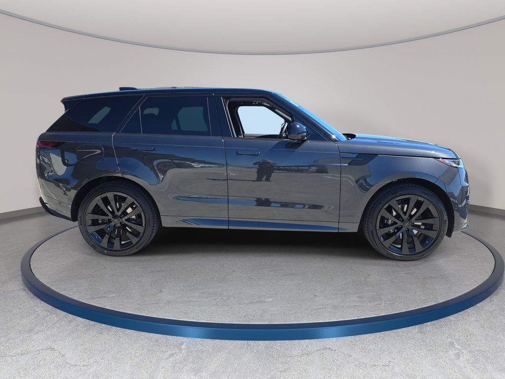 New 2026 Gray Land Rover Dynamic SE image 4