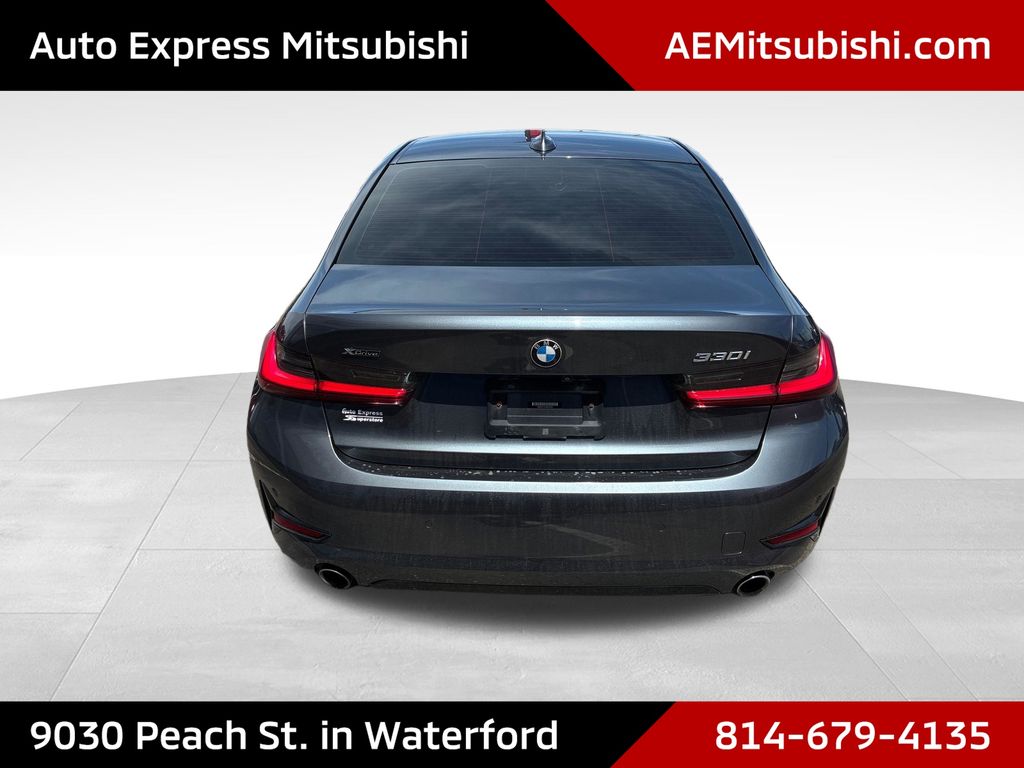 2022 BMW 3 Series 330i xDrive - 5
